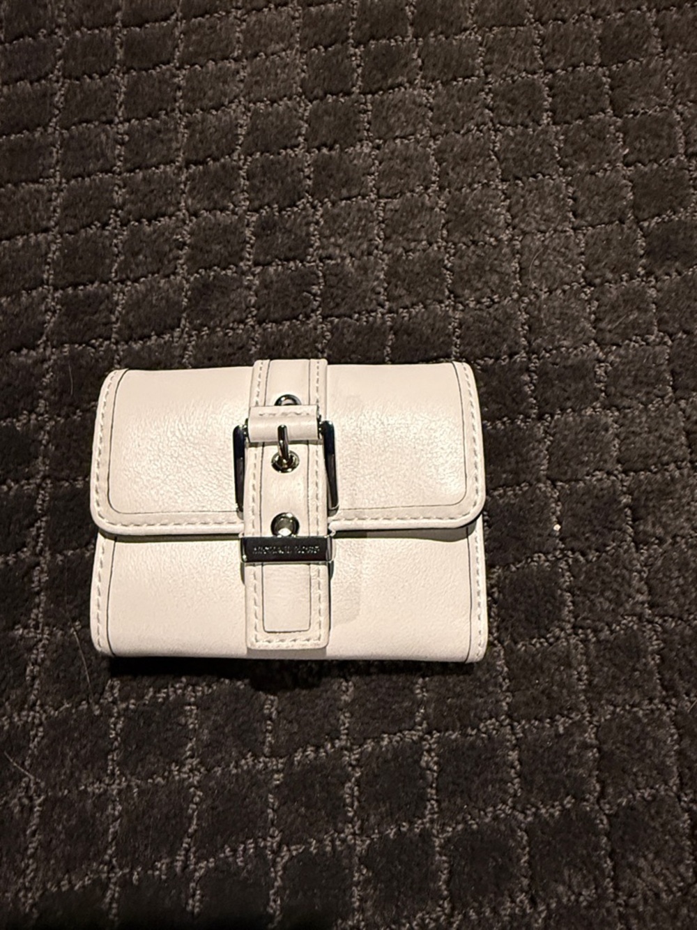 Michael Kris White Leather Buckle Wallet